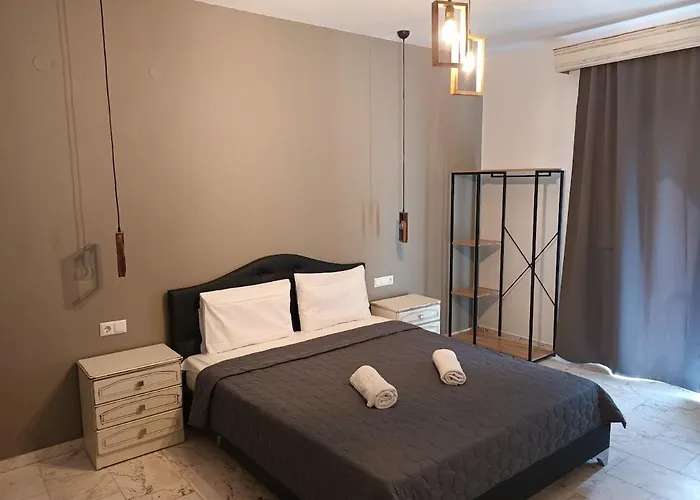 Waves Chrysi Ammoudia